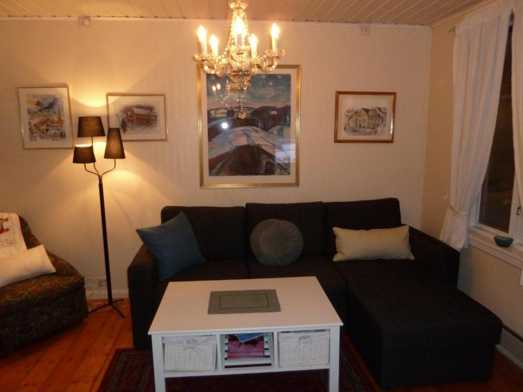 Red Old House Tromso Apartment Zewnętrze zdjęcie